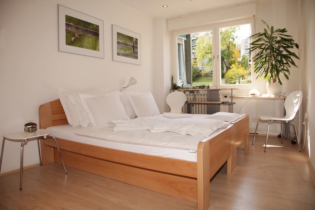Apartment Spacious Liman Novi Sad Exterior foto